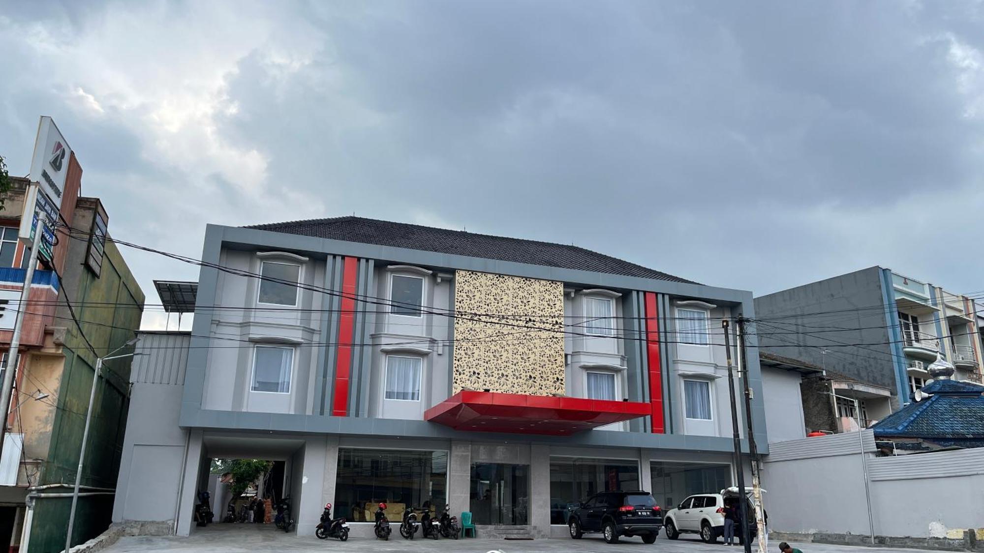 Reddoorz Premium At Jalan Diponegoro Lampung Hotel Bandar Lampung Exterior photo