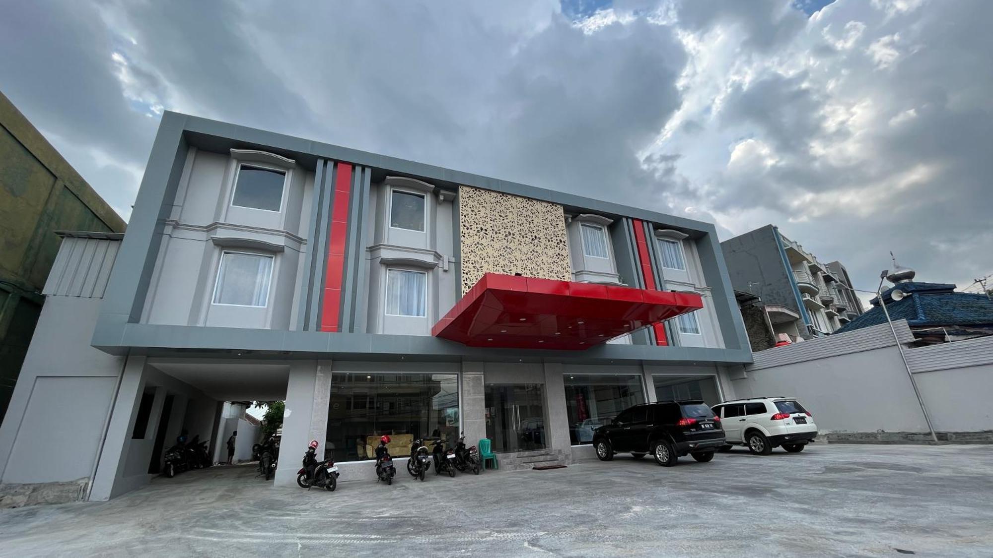 Reddoorz Premium At Jalan Diponegoro Lampung Hotel Bandar Lampung Exterior photo