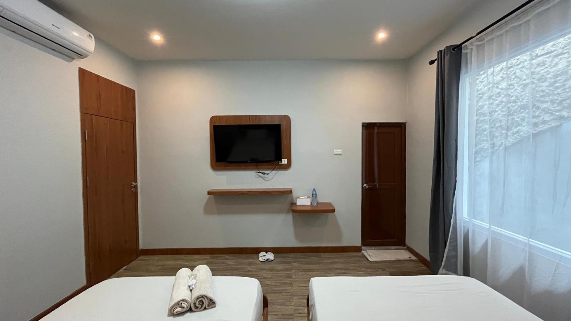 Reddoorz Premium At Jalan Diponegoro Lampung Hotel Bandar Lampung Exterior photo
